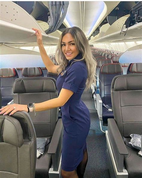Pin By P Ter Kincses On Beautiful Sexy Flight Attendant Flight Attendant Fashion Flight
