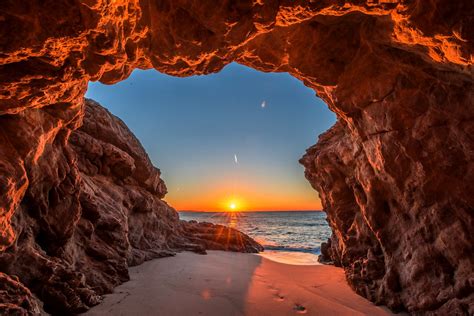 Malibu Sunset Landscape Seascape Sea Cave And Sea Stacks Fi Flickr