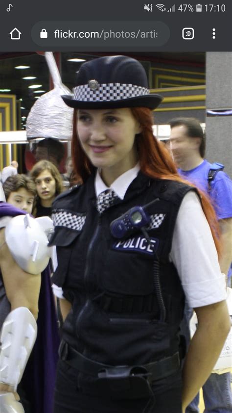 pin by pavlo white on uk uniform policewoman in 2022 police women female soldier women
