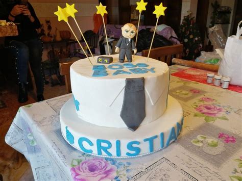 The ceo of baby corp or chief executive officer was the leading executive of the company baby corp. boss baby | Torte, Pasta di zucchero, Zucchero