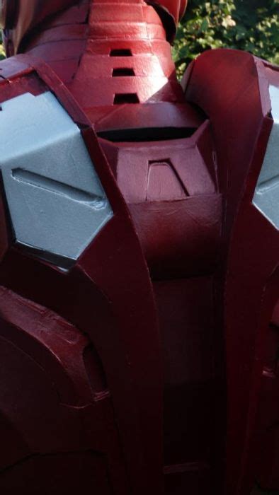 DIY Iron Man Suit 31 Pics