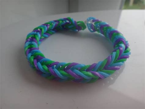 Tuto Bracelet Rainbow Loom élastiques Sans Machine Youtube