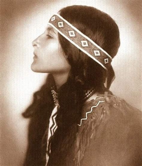 1908 Ojibwe Woman Little Bird Native American Women Native American Music Native American Nose