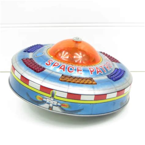 X 081 Space Patroler King Flying Saucer Vintage 1960s Battery Operated