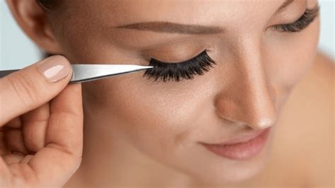 11 best magnetic eyelashes for instant volume 2023 the trend spotter