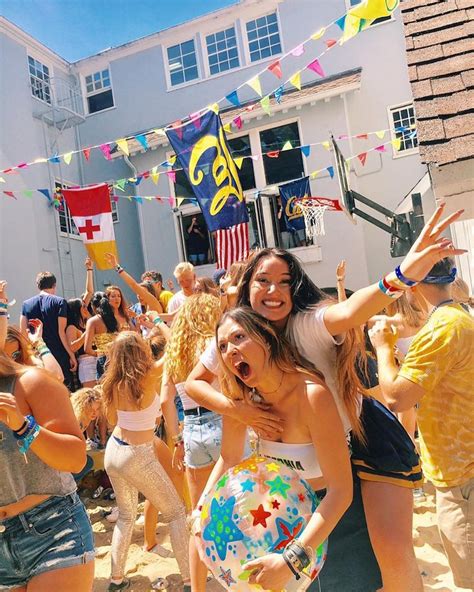 credit tag ig ashleyyyvonne college party theme party girls college aesthetic