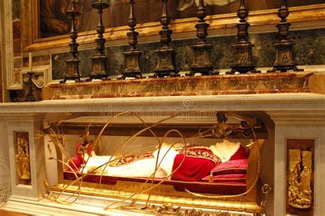 Tomb Pope St Peter S Basilica Vatican Editorial Photo Image Of Jesus
