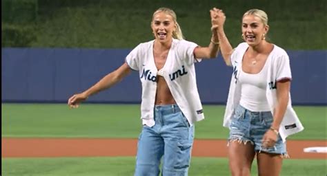 The Cavinder Twins Threw Out The 1st Pitch At An Mlb Game Monday The