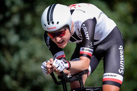 Professional cyclist for team sunweb @teamsunweb | twuko. Schouderblessure kost Wilco Kelderman Tour-deelname | Foto ...