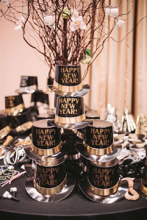 30 Diy New Year Table Decoration Ideas Table Decorating Ideas