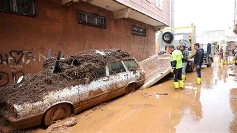 Sel bölgesinde can kaybı 18 oldu Gündem Kıbrıs Gazetesi Kıbrıs Haber