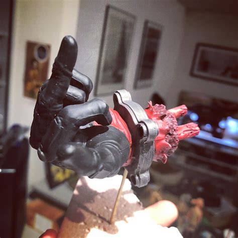 3d Printable Severed Deadpool Hand Fyou By Exequiel Devoto