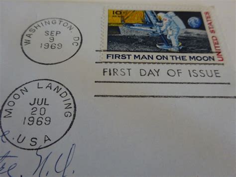 Resident richard nixon speaking with apollo 11 crew members neil armstrong, michael collins and now it had two men standing on the surface of another body in space for the first time in history. First Day of Issue Stamp-Sept 9, 1969-First Man on the ...