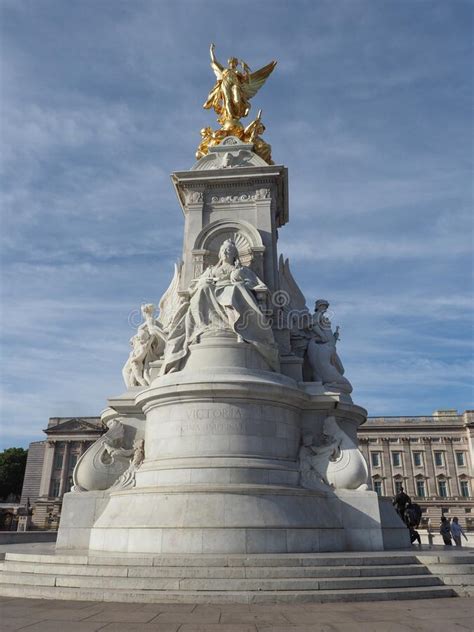 Victoria Memorial In London Editorial Stock Photo Image Of London