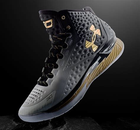 Steph curry shoes are now highly sought after not only by basketball players but also by sneaker enthusiasts all over the world. Under Armour Honors Steph Curry with "MVP" Curry One PE ...