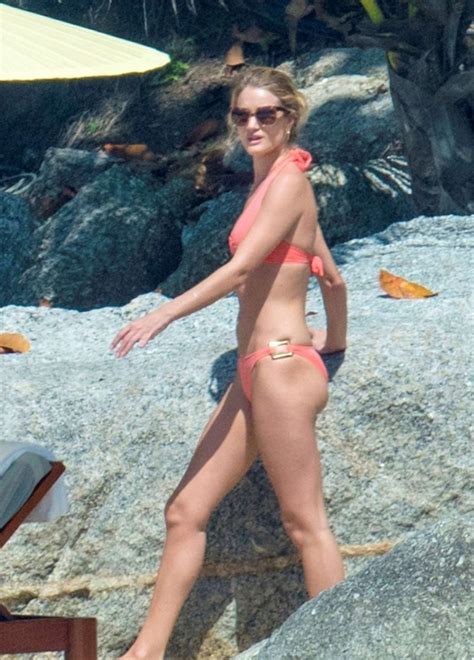 Rosie Huntington Whiteley In A Bikini 19 Photos Thefappening