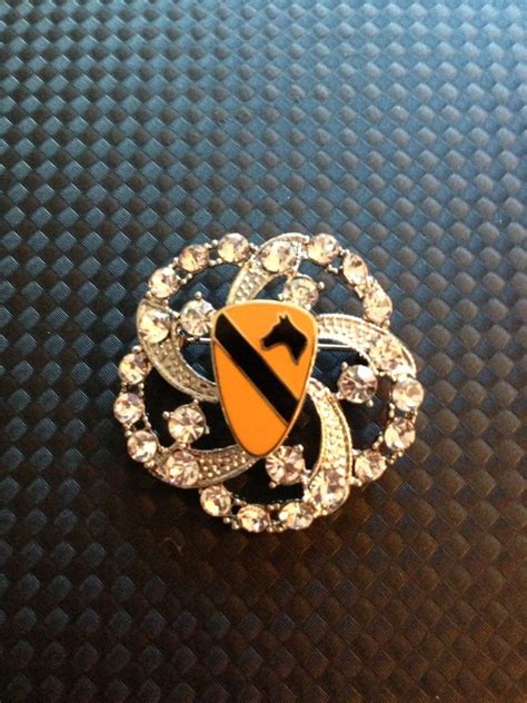 1st Cavalry Division Crest On Silver And Crystal Brooch Pin