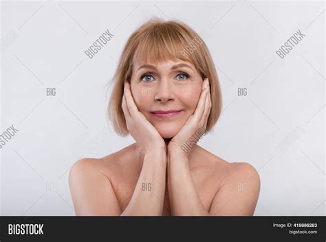 Portrait Charming Nude Image And Photo Free Trial Bigstock