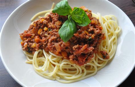 Homemade Italian Spaghetti Sauce Recipe Your Mom Would Approve