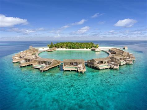 Top 13 Maldives Resorts For A Luxurious Vacation