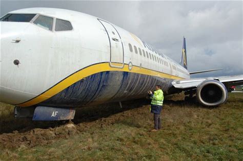 21 March 2008 Limoges Airport—ryanair Ryanair Passenger Jet Airline