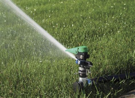 10 Best Impact Sprinklers Reviewed Winter 2023