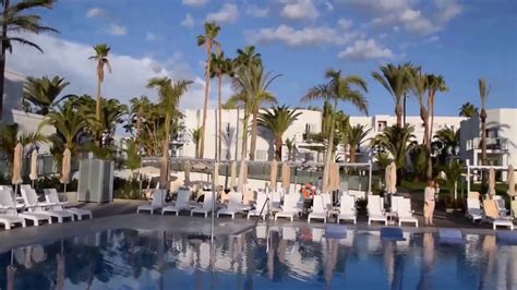 The hotel riu palace meloneras is located in gran canaria, close to the paseo costa canaria walking path, playa de amadores, and roque nublo. Hotel Riu Palace Meloneras Gran Canaria video review - YouTube