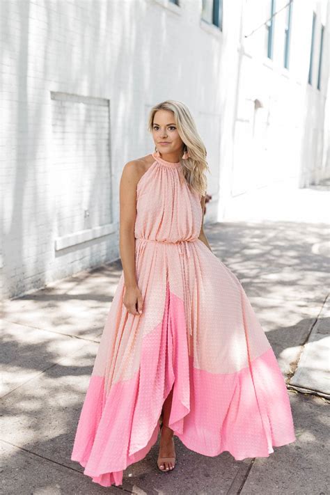 The main issue for any bride before the wedding has always been the choice of dresses and summer gives in this respect tremendous opportunities. SUMMER WEDDING GUEST DRESS - Styled Snapshots