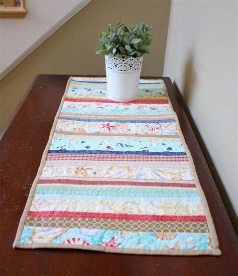 Table Runner Tutorial Small Quilt Projects Diy Sewing Projects