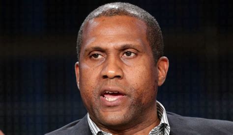 Tavis Smiley S Fight Against Sex Assault Claims Hits Roadblock