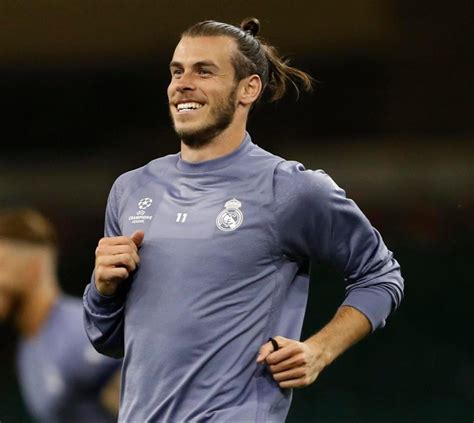See gareth bale's bio, transfer history and stats here. Gareth Bale Pictures