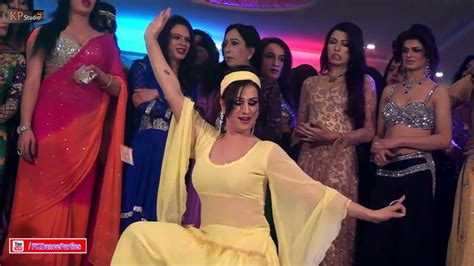 Shazia Chaudhary Punjabi Mujra Performance Private Party 2017 Youtube