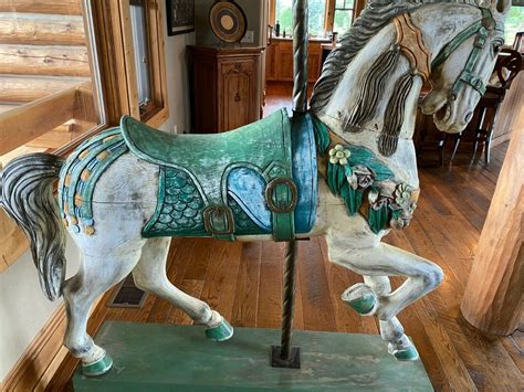 Antique Carousel Horse Ebay Carousel Horses Carousel Sculptures