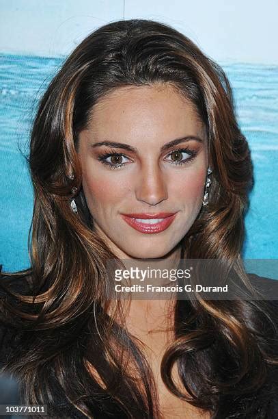 Kelly Brook Piranha 3d Photos And Premium High Res Pictures Getty Images
