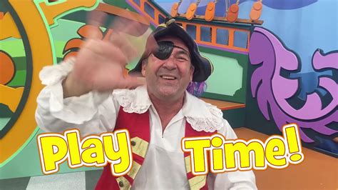 The Wiggles Play Time With Captain Feathersword Book Reading