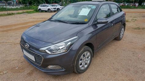 Honda City 1.5 V Mt  Mahindra First Choice