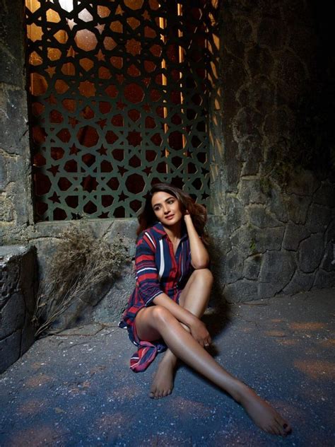 tashan e ishq bollywood designer sarees bollywood actress hot photos beat the heat breath of