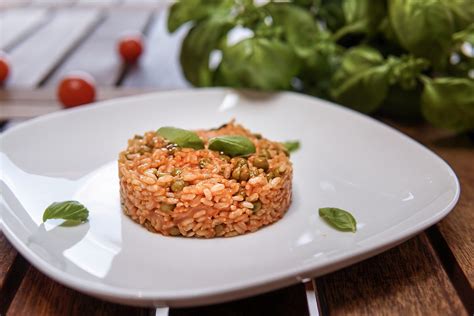 Maybe you would like to learn more about one of these? Riso integrale con piselli e pomodoro - Basilico Secco