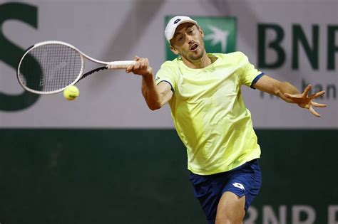 Stefanos tsitsipas forehand slow motion 2019. Nur Sultan 2020: Frances Tiafoe vs John Millman preview ...