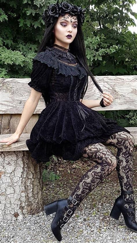 Pin By Kimberly Montague On Not Just Goth Beautiful Dresses Dark Fashion Dresses