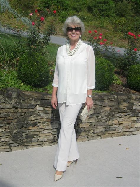 50 Trendy Casual Clothes For 60 Year Old Woman 2019 Plus
