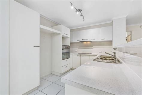 When it comes to pest control, who is financially responsible? 50/1 Poinsettia Court, Mooloolaba QLD 4557 - Direct Agents