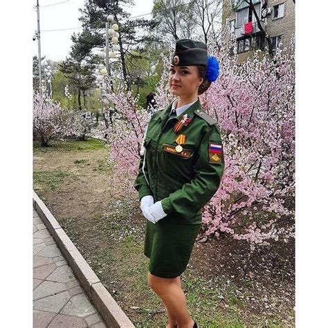 ロシア軍事パレード 軍服姿の女性兵士が美しい 中国網 日本語