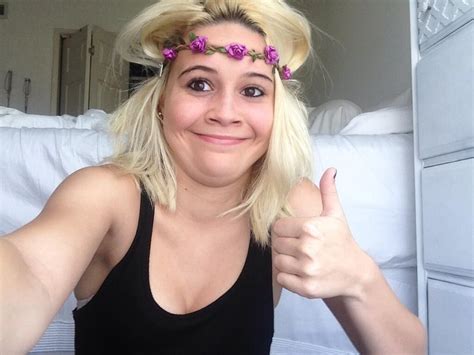 Me Too Bea Xd Shes Still Prettier Than Me At My Best Bea Miller Beatrice Miller Marina And