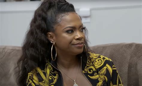 Kandi Burruss Responds To Rhoa Fans And Cast Members Calling Her Boring