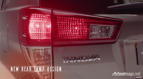 Mobil dinas bercat putih itu kemudian dimodifikasi dengan dibuat sekat antara pengemudi dan bagian belakang serta melepas bangku di baris kedua dan ketiga. lampu belakang all new toyota kijang innova - AutonetMagz ...
