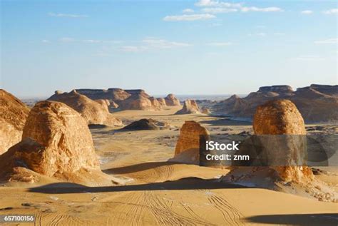 사하라 사막 아카 밧 이집트 0명에 대한 스톡 사진 및 기타 이미지 0명 갈색 건조한 Istock