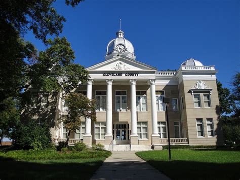 The Old Cleveland County Courthouse In Shelby Is A Classical Revival