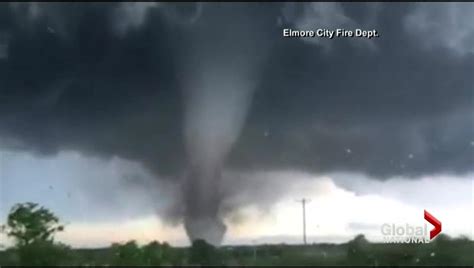 2 Dead After Tornadoes Tear Through Oklahoma National Globalnewsca