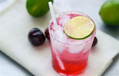 Cherry Limeade Recipe — Eatwell101